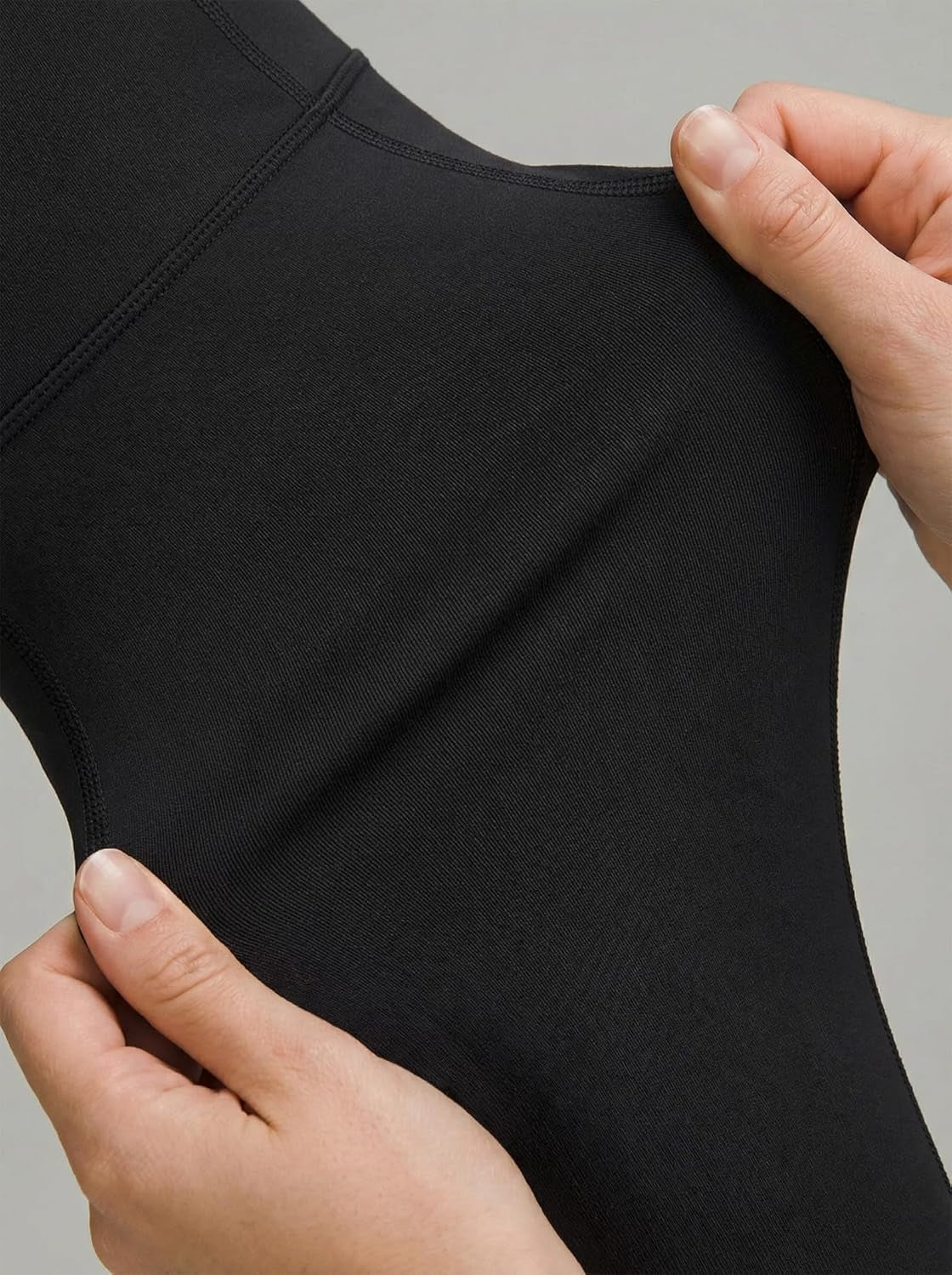 PHISOCKAT high waist yoga pants for women with pockets, tummy control leggings suitable for workout and active wear.