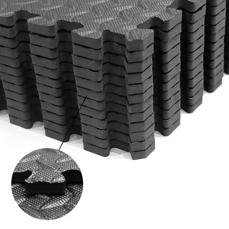 Non-slip EVA gym mat set featuring practical interlocking design for home workouts and gym sessions.