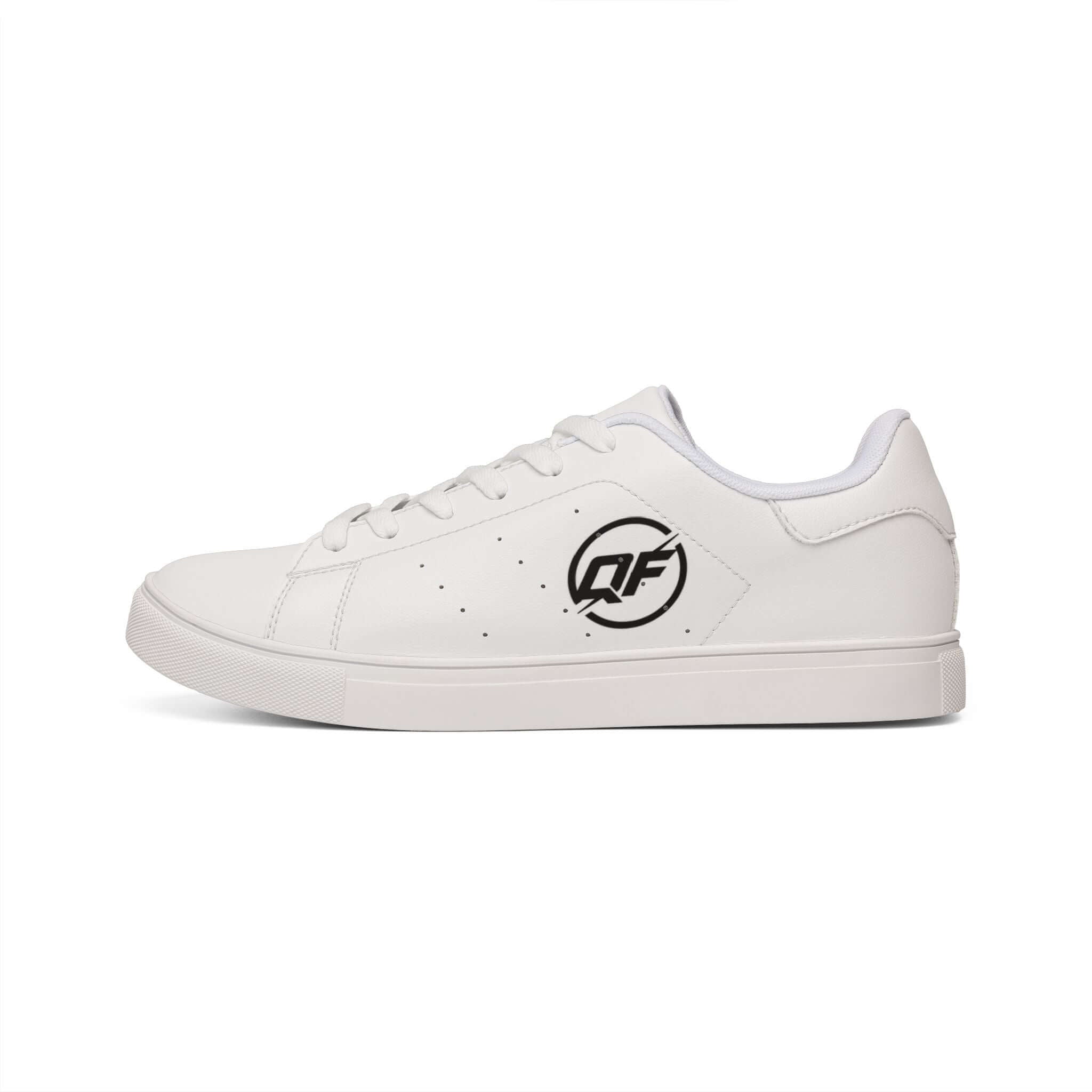 Men's leather sneakers for workouts in stylish white low-top design, perfect for gym and active routines.