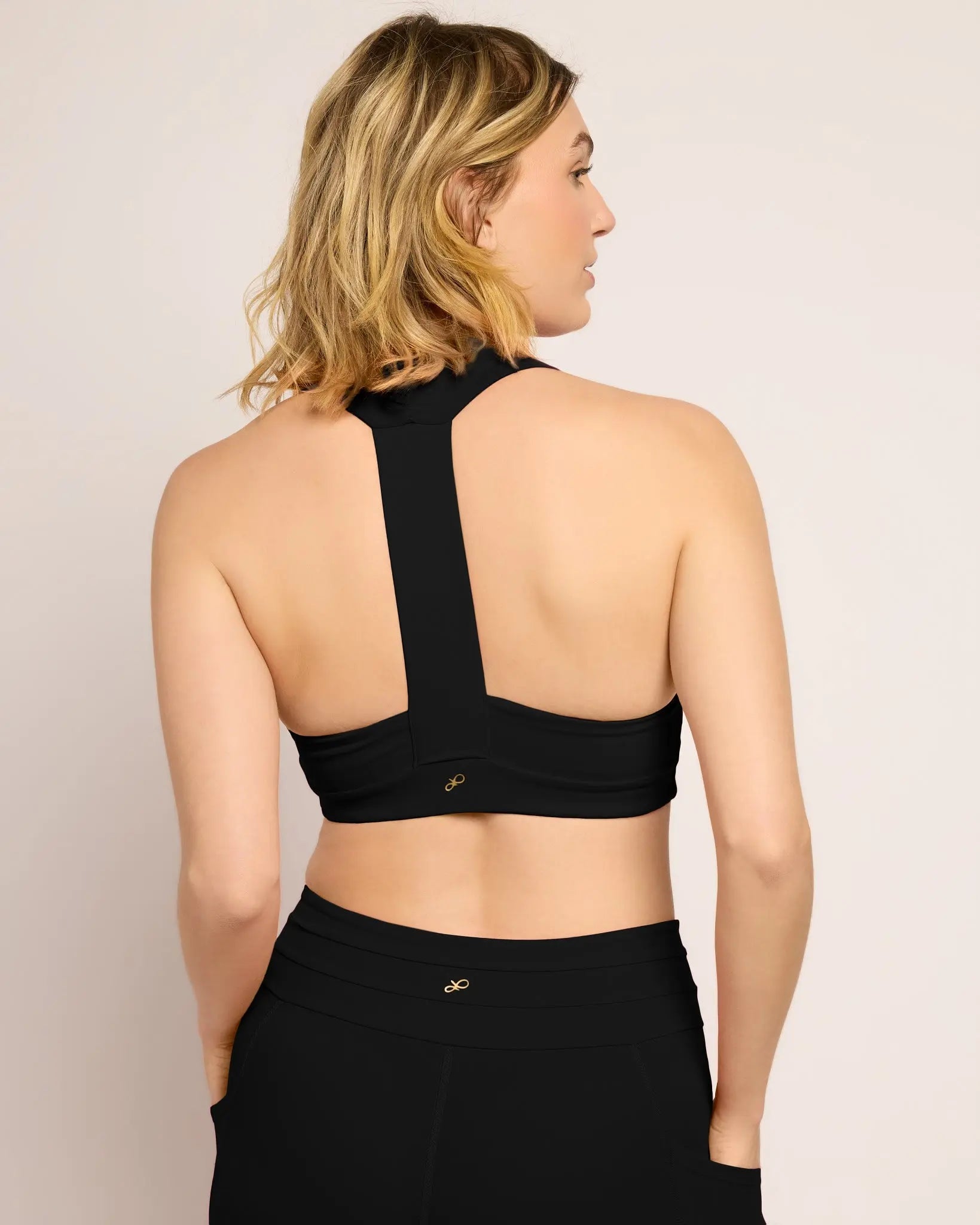 Cloudlight™ Action Bra impact sports bra with breathable fabric and supportive design, ideal for high-impact workouts.