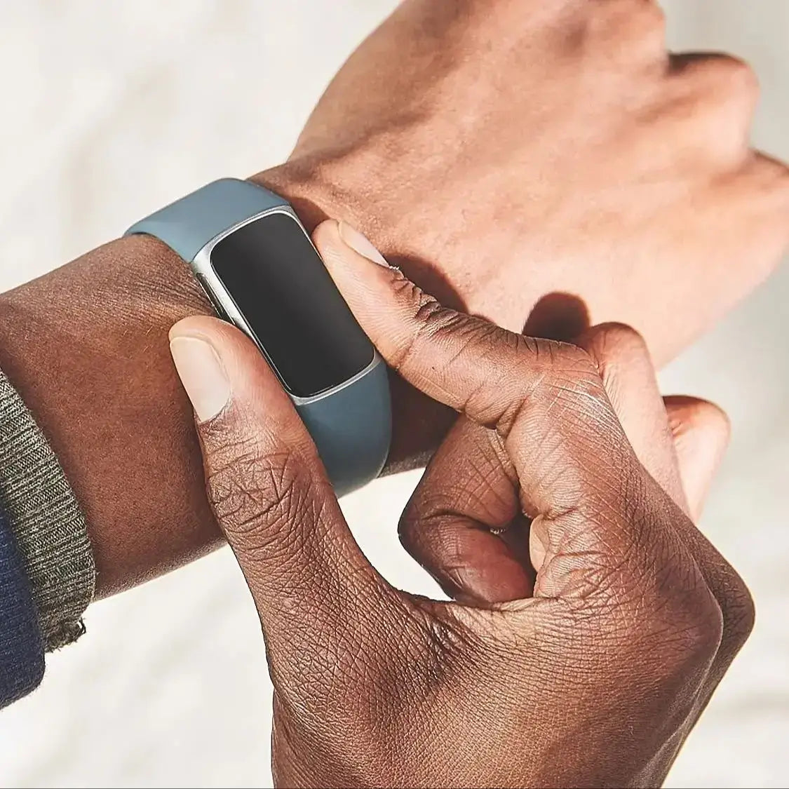 Health Fitness Tracker with Built-in GPS Blue product image 2