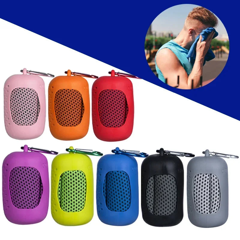 Fitness Essentials microfiber ice towel, quick-drying and cooling, ideal for outdoor sports and fitness activities.