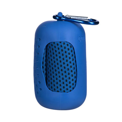 Fitness Essentials microfiber ice towel, quick-drying and cooling, ideal for outdoor sports and fitness activities.