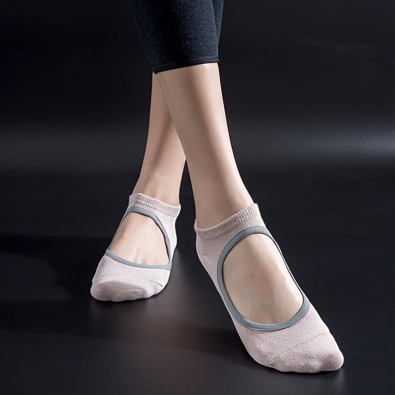 Women's non-slip yoga socks in mixed colors, comfortable fit, designed for better grip during yoga practice.
